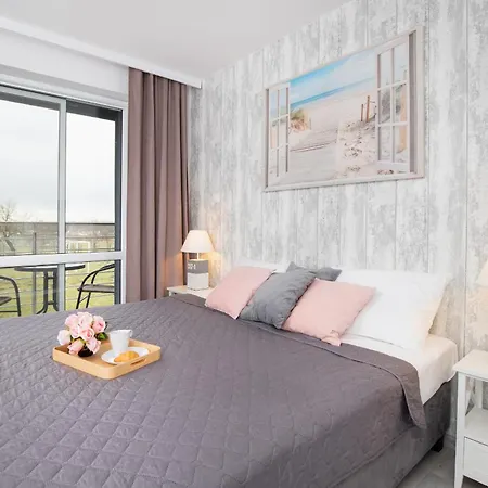 Apartment Sea Power Horyzont Typu Queen Nr 14 Z Balkonem I Tarasem By Renters *