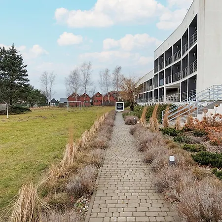 Sea Power Horyzont Typu Queen Nr 14 Z Balkonem I Tarasem By Renters *